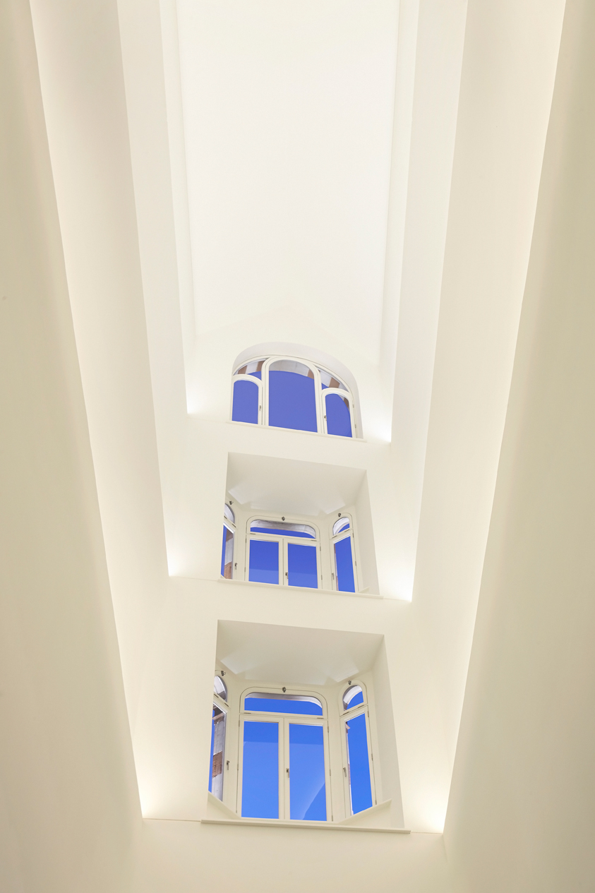 Fig7-Bonhams-Atrium